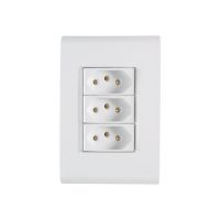Conjunto 4x2 com 3 Tomadas 2P+T 20A 250V Liz Branco Tramontina 