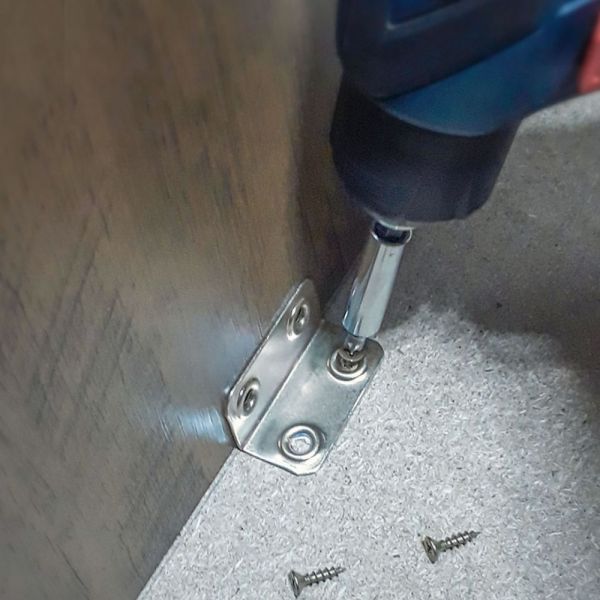 Cantoneira de Reforço para Móveis 20x40x1mm Minubras