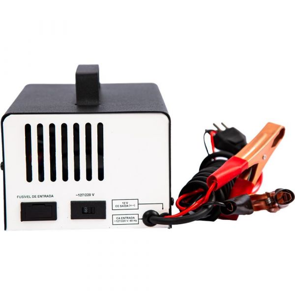 Carregador Inteligente e Auxiliador para Bateria F06 6A 12V Flach