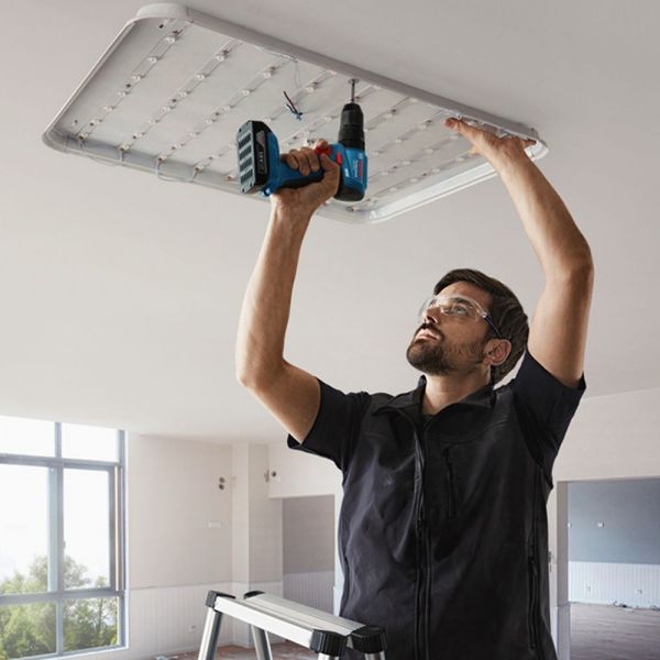 Combo Bosch Furadeira GSB 185-LI + Esmerilhadeira GWS 180 LI + 2 Baterias + Carregador Bosch