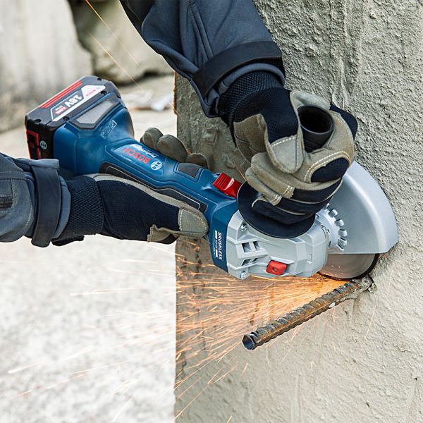 Combo Bosch Furadeira GSB 185-LI + Esmerilhadeira GWS 180 LI + 2 Baterias + Carregador Bosch