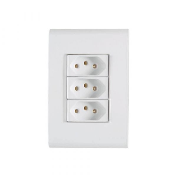 Conjunto 4x2 com 3 Tomadas 2P+T 20A 250V Liz Branco Tramontina