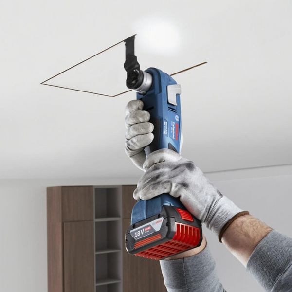 Multicortadora à bateria Bosch GOP 185-LI 18V sem Bateria Brushless