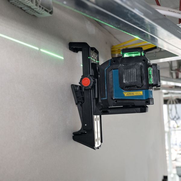 Nivel a Laser GLL 8033 CG Verde Receptor LR 7 com Maleta Bosch