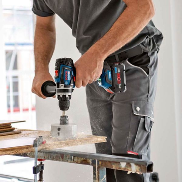 Parafusadeira Furadeira Impacto sem Bateria GSB 18V-150C Brushless Bosch 